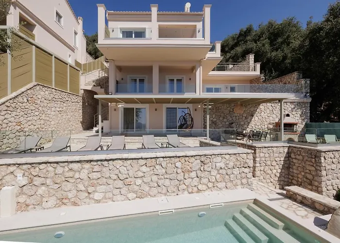 Bolla D\'Oro Luxury Villas